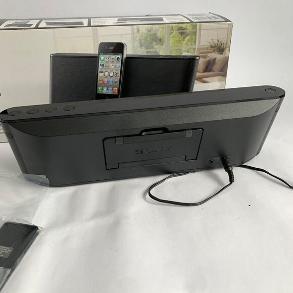 Sony RDP-T50iP Personal Audio Docking System Stereo In Box READ - Picture 5 of 7